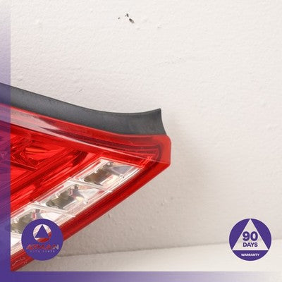 08-10 BMW E64 650i Rear Left Driver Side Taillight Tail Light Lamp Outer OEM