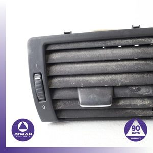 08-13 BMW E88 128i 135i Dashboard Center A/C AC Air Vent Grille OEM 70k — photo 2
