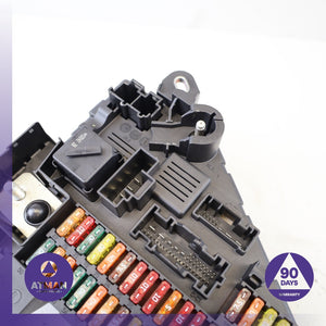 BMW E64 650i Rear Trunk Power Distribution Fuse Relay Box OEM — photo 3