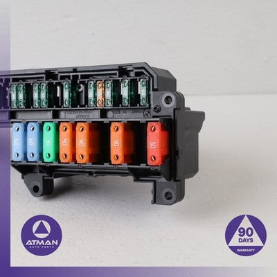04-10 BMW E64 650i 528i 535i Front Dash Power Distribution Fuse Relay Box OEM