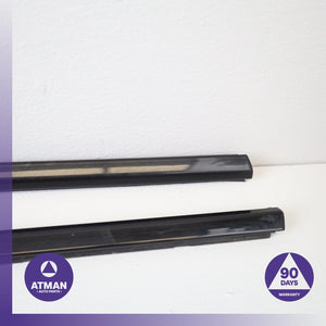 04-10 BMW E64 650i 645Ci M6 Left &amp; Right Door Window Lower Molding Set OEM — photo 5