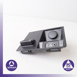 BMW E70 X5 X6 Front Center Console Charge AUX/USB Port Socket OEM