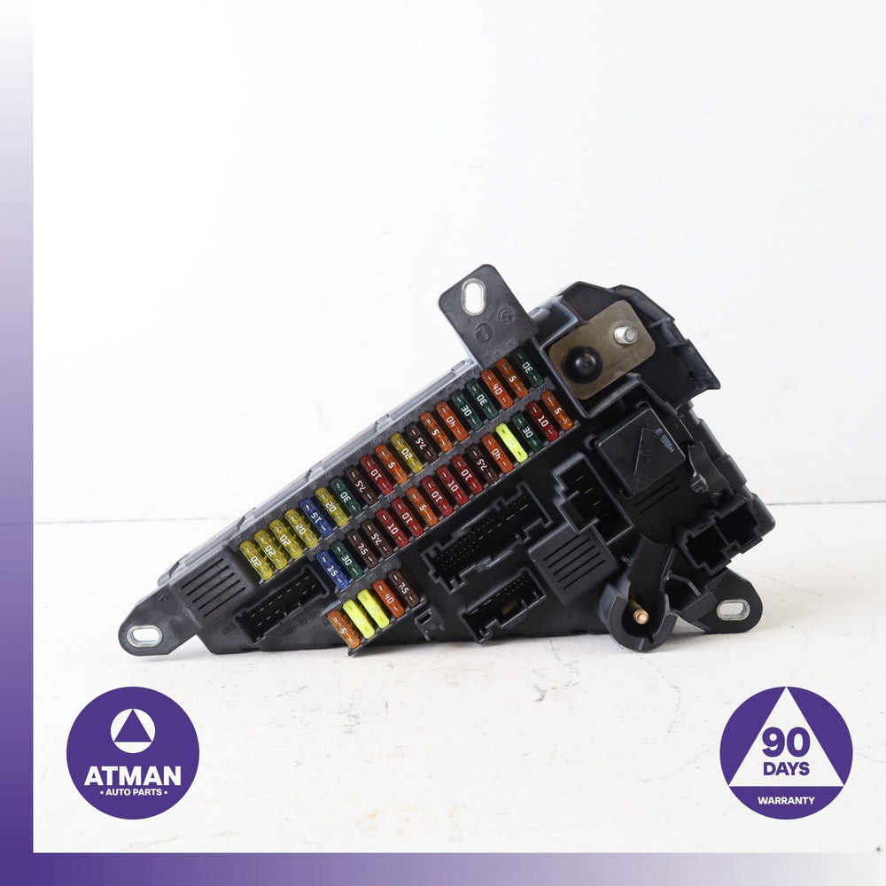 BMW E60 535i 650i Rear Trunk Power Distribution Fuse Relay Box OEM