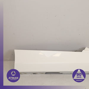 08-13 BMW E88 128i 135i Right Rocker Panel Side Skirt White 51777046348 OEM