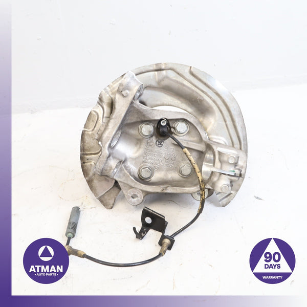 06-16 BMW E82 128i 330i Z4 Front Right Side Spindle Knuckle Hub w/ Shield OEM