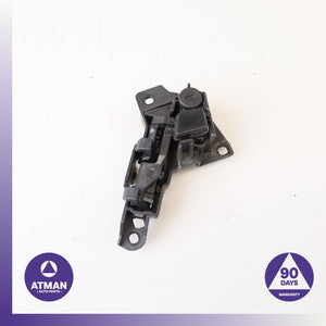 BMW F10 550i Center Arm Rest Compartment Lock Knob Mechanism 9213661 OEM — photo 4