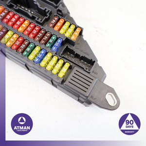 BMW E64 650i Rear Trunk Power Distribution Fuse Relay Box OEM — photo 2