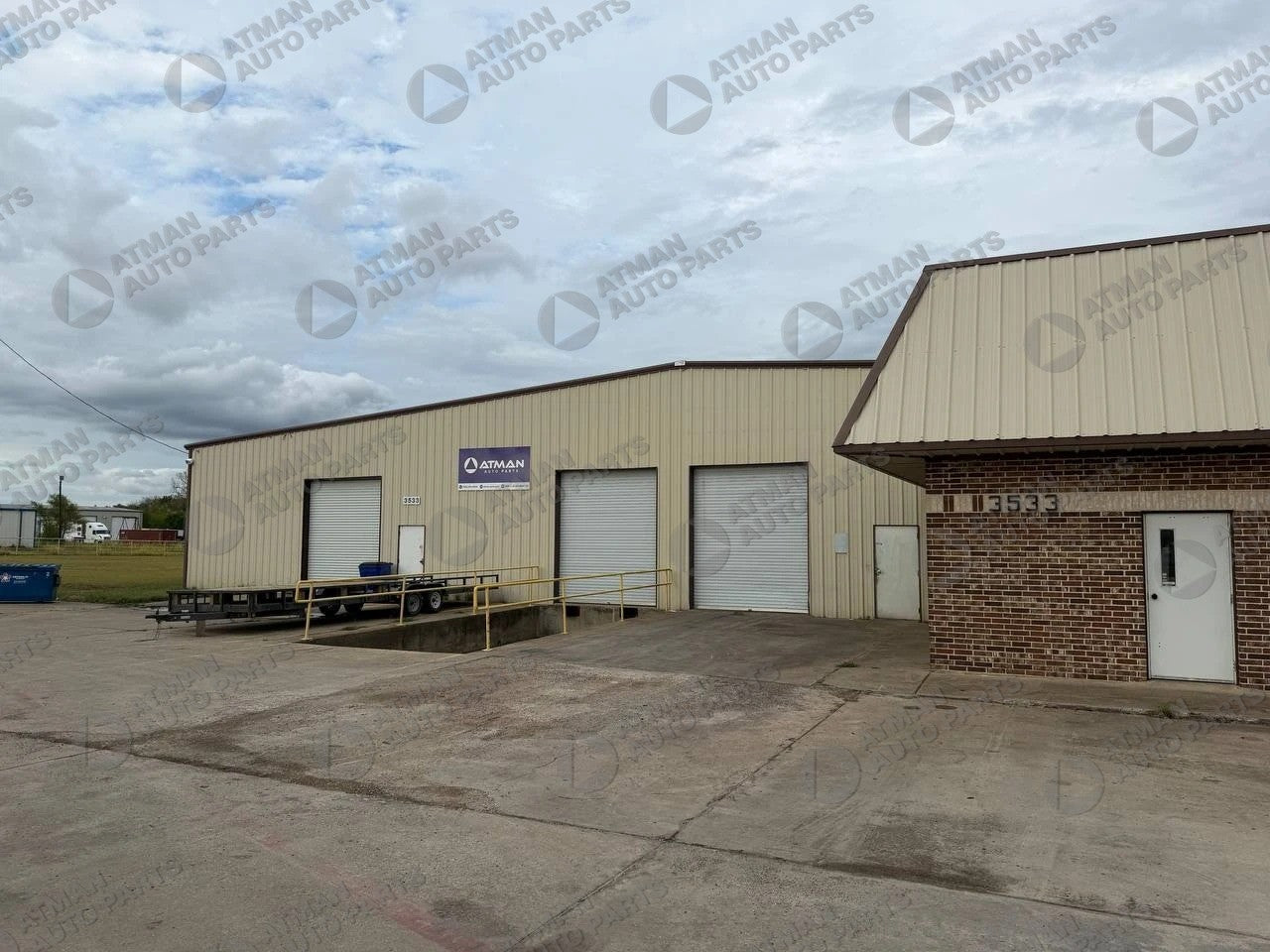 Atman Auto Parts warehouse and loading docks in Kaufman, Texas